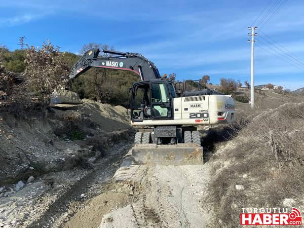 Mıdıklı Mahallesi’nin Dereleri Temizlendi