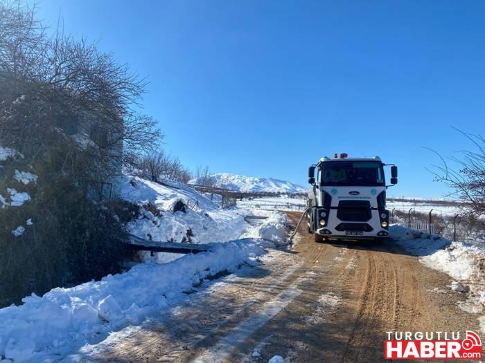 Malatya Köylerine Tankerlerle Su Taşıyoruz