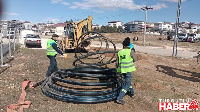Pazarcık’ta Konteyner Kente Su Ulaştırmak İçin Çalışıyoruz