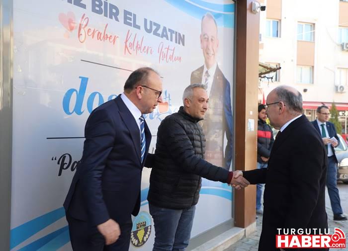 Turgutlu Belediyesinin İhtiyaç Sahiplerine Uzanan Eli Dosteli’ne Vali Karadeniz’den Ziyaret