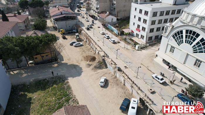 Büyükşehir’den Selendi Atatürk Bulvarı’na Peyzaj Projesi