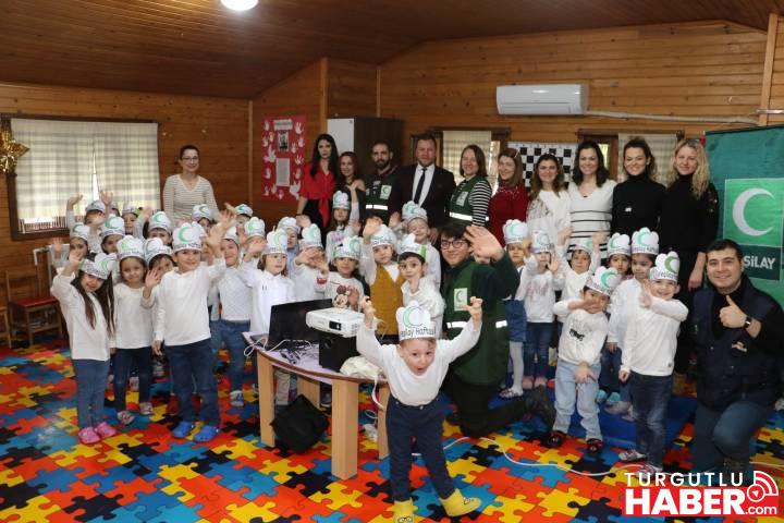 Büyükşehir'in minikleri Yeşil Ay ile öğrendi