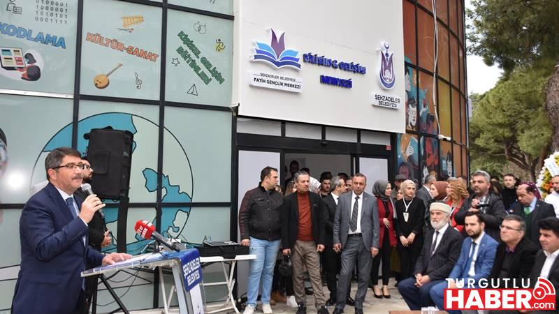 FATİH GENÇLİK MERKEZİ İLE FATİH GÜNDÜZ BAKIMEVİ VE KREŞİ HİZMETE AÇILDI