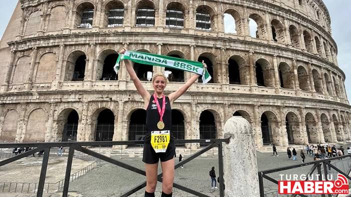 Manisa BBSK Flaması Roma’da Dalgalandı