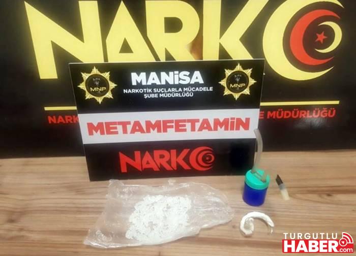 Manisa'da uyuşturucu operasyonu 2 gözaltı
