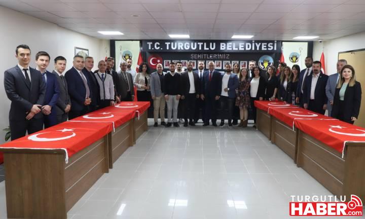 Turgutlu Belediyesinde Yeni Memurlar Yemin Etti
