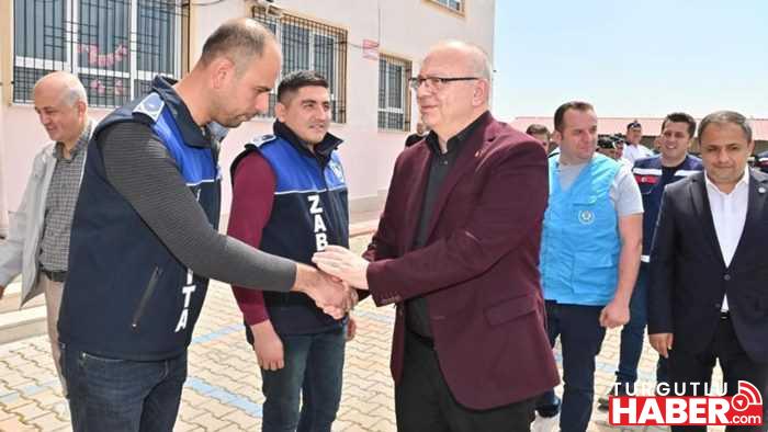 Başkan Ergün Afet Bölgesi’nde Görev Yapan Personel ve Gönüllüler ile Buluştu
