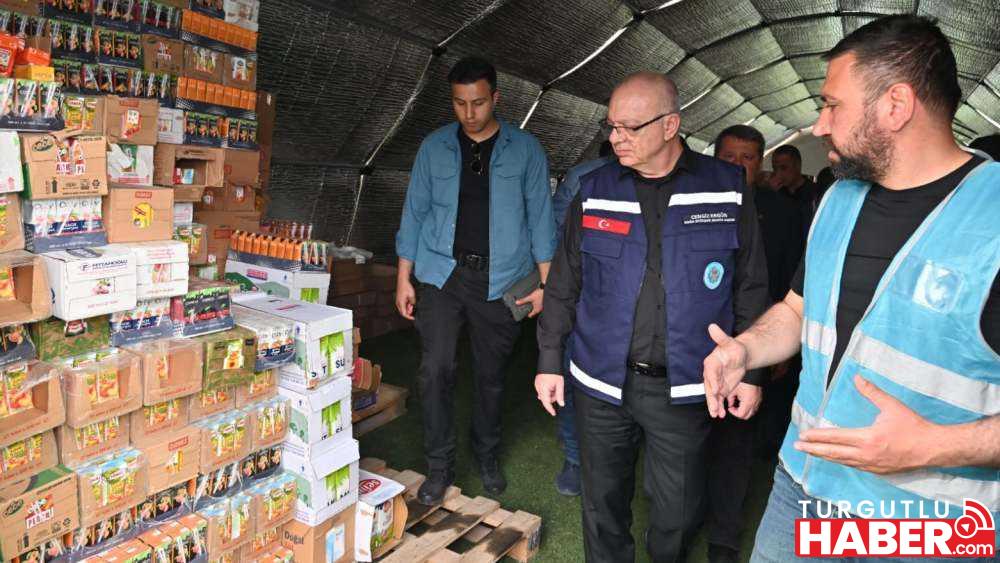 Başkan Ergün Ülkü Ocakları Afet Koordinasyon Merkezi’ni Ziyaret Etti