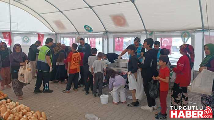 Büyükşehir Afetzedelerin Yanında Yer Almaya Devam Ediyor