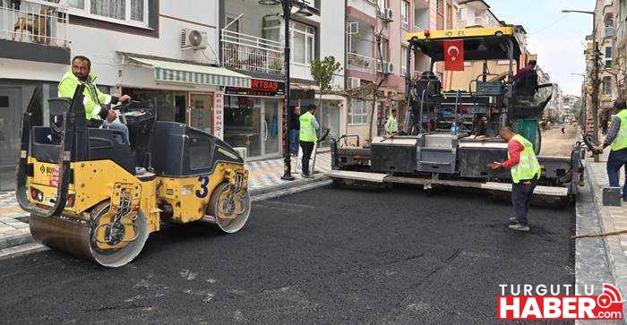 Erler Caddesi'ne Sıcak Asfalt Atılıyor