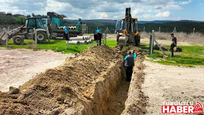Hüseynibaba Mahallesinde Yağmur Suyu Hattı Çalışması Yapıldı