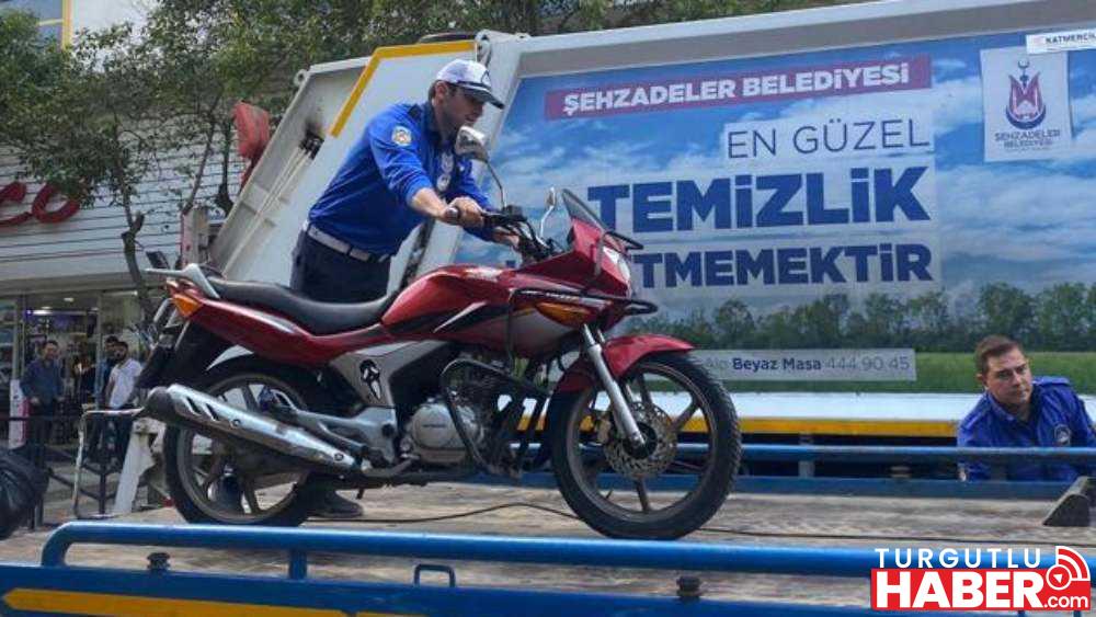 Kaldırımlara Bırakılan Motosikletlere Yönelik Uygulama