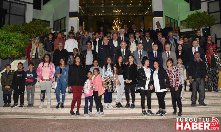 Manisa Valisi Yaşar Karadeniz, Roman Vatandaşlarımızla İftarda Bir Araya Geldi