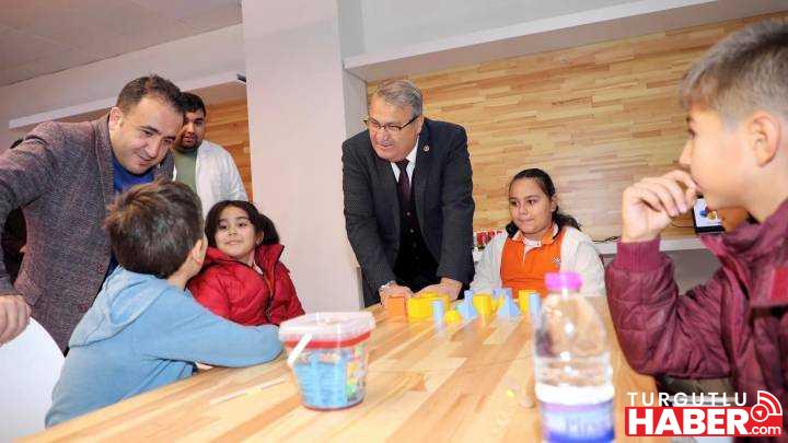 YUNUSEMRE BİLİM ŞENLİĞİ YAPACAK