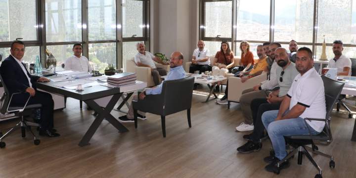 Büyükşehir Belediyesi’ne Niksar’dan Ziyaret