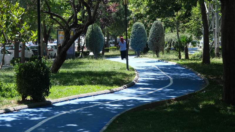 YUNUSEMRE VATANDAŞININ KONFORU İÇİN ÇALIŞIYOR