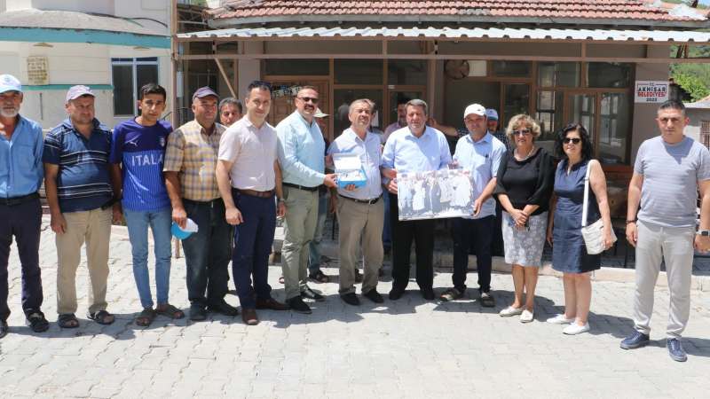 Büyükşehir ve MASKİ’den Alt ve Üstyapısı Yenilenen Sırtköy Mahallesi’ne Ziyaret