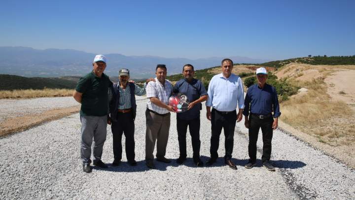 Kula’nın Esenyazı ve Hayallı Mahallesi’nde Hizmet Mutluluğu