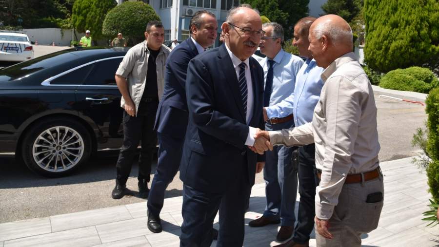 Vali Karadeniz Soma İlçesini Ziyaret Etti  