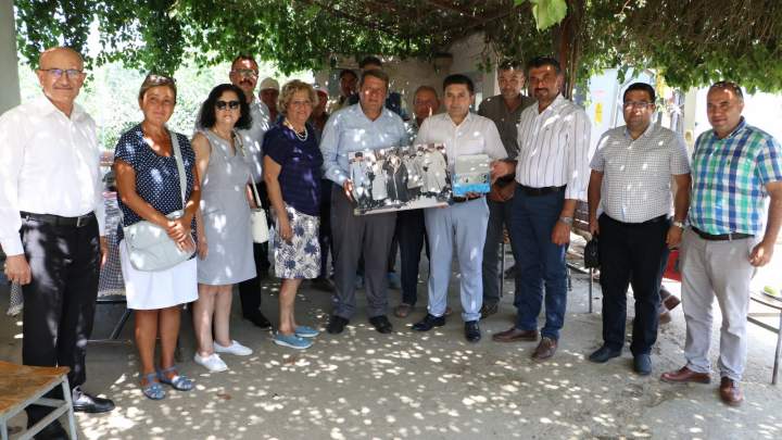 Alt ve Üstyapısı Yenilenen Kızılçukur Mahallesi’ne Ziyaret