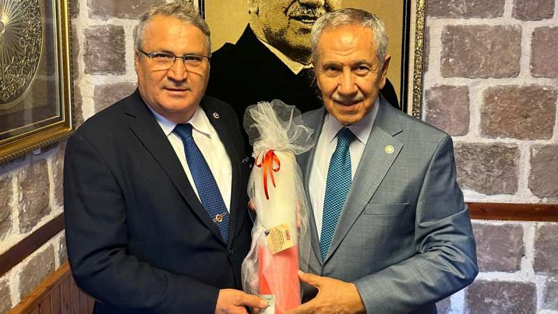 BAŞKAN ÇERÇİ ANKARA’DA GÜREŞLERE DAVET ETTİ