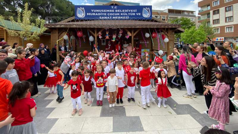 ÇOCUK KÜLTÜR VE SANAT MERKEZLERİNDE KAYITLAR SÜRÜYOR