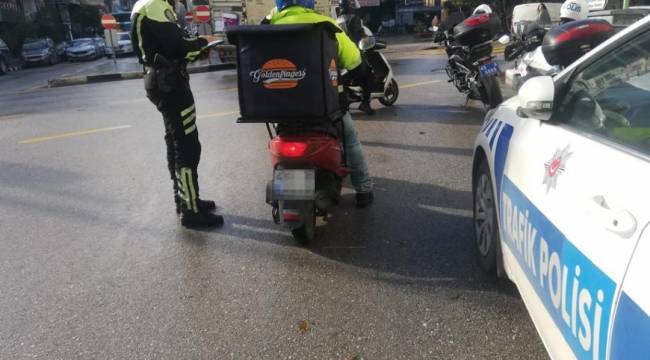 MANİSA'DA 279 MOTOR SÜRÜCÜSÜNE CEZA YAZILDI