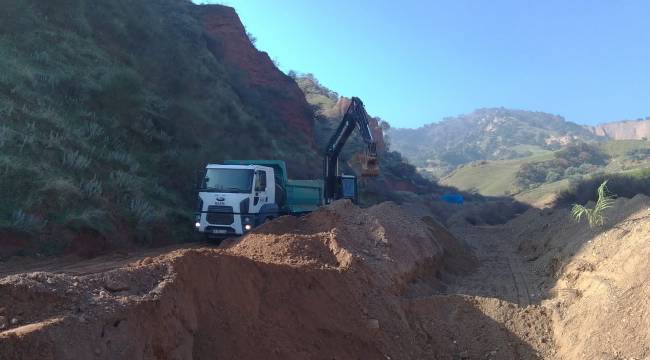 MASKİ'den Göbekli Mahallesi'nde Dere Temizliği