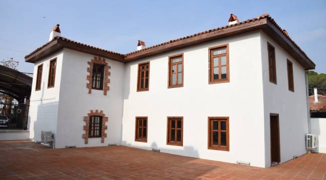 Salihli Atatürk Evi'nde Sırada İç Tefrişat Var