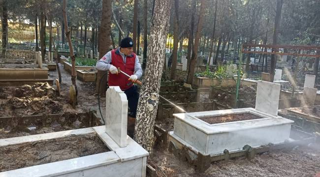 Turgutlu Eski Mezarlığında Çalışmalar Devam ediyor