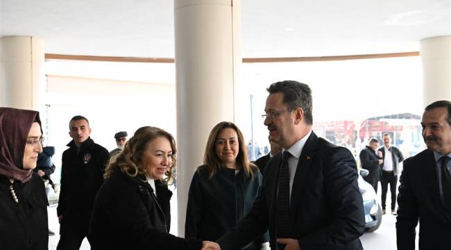 Vali Ünlü, Merkezefendi Devlet Hastanesi'ni Ziyaret Etti