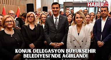 Konuk Delegasyon Büyükşehir Belediyesi’nde Ağırlandı