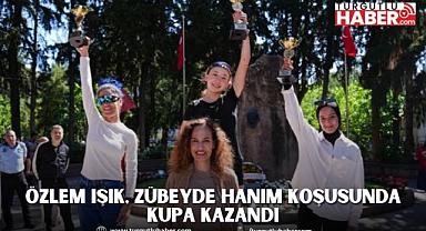 Özlem Işık, Zübeyde Hanım Koşusunda Kupa Kazandı
