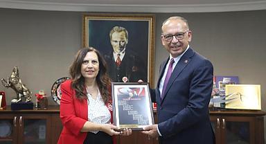 KKTC İzmir Başkonsolosu İnanıroğlu’ndan Başkan Çetin Akın'a Ziyaret