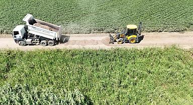 ŞEHZADELER BELEDİYESİ’NDEN SELİMŞAHLAR’DA OVA YOLU ÇALIŞMASI