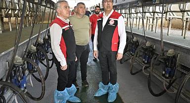 Tarım ve Orman Bakan Yardımcısı Prof. Dr. Ahmet Gümen İzmirli Üreticilerle Bir Araya Geldi
