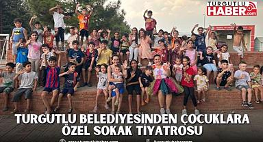 Turgutlu Belediyesinden Çocuklara Özel Sokak Tiyatrosu