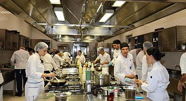 Amerikalı şefler, Türk genç şeflerle mutfağa girdi