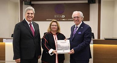 Eskinazi: Yokuş yukarı tekerlek çeviriyoruz