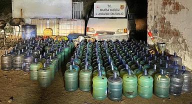 Turgutlu'da 4 bin 860 litre kaçak akaryakıt ele geçirildi