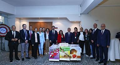 DEÜ, ORGAN BAĞIŞI VE NAKLİ PANELİ’NE EV SAHİPLİĞİ YAPTI