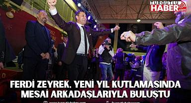 Başkan Ferdi Zeyrek, Yeni Yıl Kutlamasında Mesai Arkadaşlarıyla Buluştu