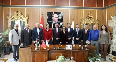 CHP MİLLETVEKİLLERİNDEN BAŞKAN BALABAN’A ZİYARET