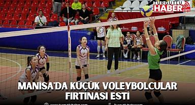 Manisa'da Küçük Voleybolcular Fırtınası Esti