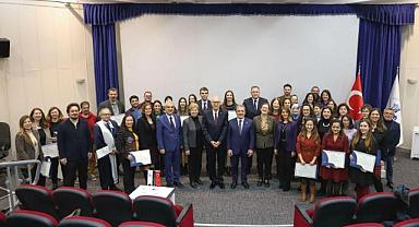 DEÜ’DE ‘ÖĞRETİM YETKİNLİKLERİNİ GELİŞTİRME PROGRAMI’ TAMAMLANDI