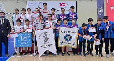 Manisalı Oryantiring Sporcuları Uşak’ta Fırtına Gibi Esti