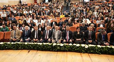 TÜBİTAK 2204 56. Lise Öğrencileri Araştırma Projeleri Yarışması İzmir Bölge Sergisi