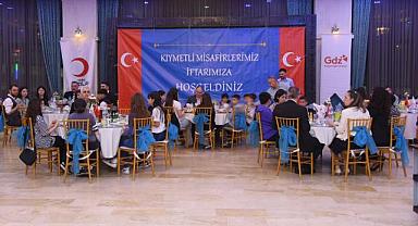 Türk Kızılay Manisa'dan, Dünya Yetimler Gününde Çocuklara İftar Programı