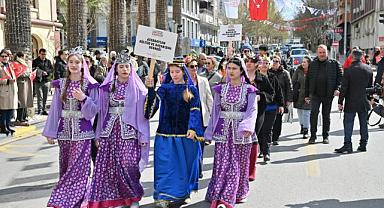 Uluslararası Manisa Mesir Macunu Festivali Mesir Karma Töreni ile Başladı