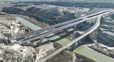 23 YILDA 728 MİLYAR 40 MİLYON LİRA ULAŞTIRMA VE HABERLEŞME YATIRIMI